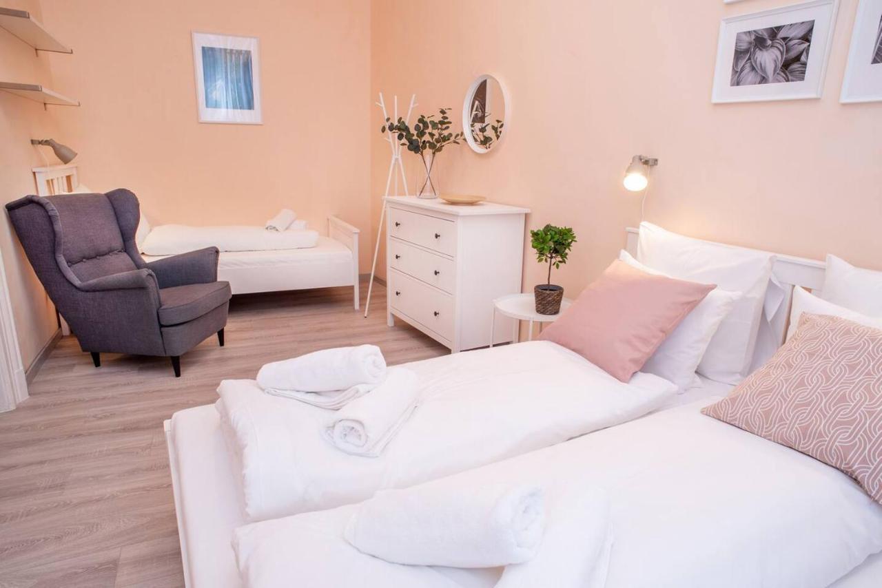 Central And Large Ac Home Away From Home Budapeszt Zewnętrze zdjęcie