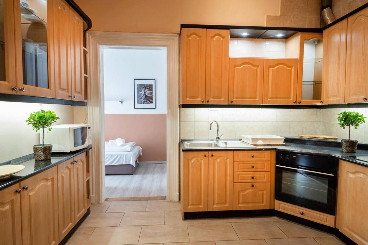 Central And Large Ac Home Away From Home Budapeszt Zewnętrze zdjęcie