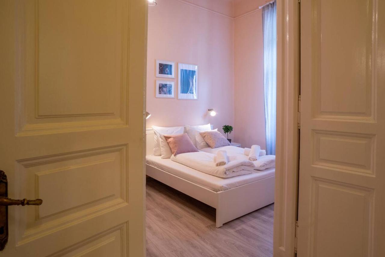 Central And Large Ac Home Away From Home Budapeszt Zewnętrze zdjęcie