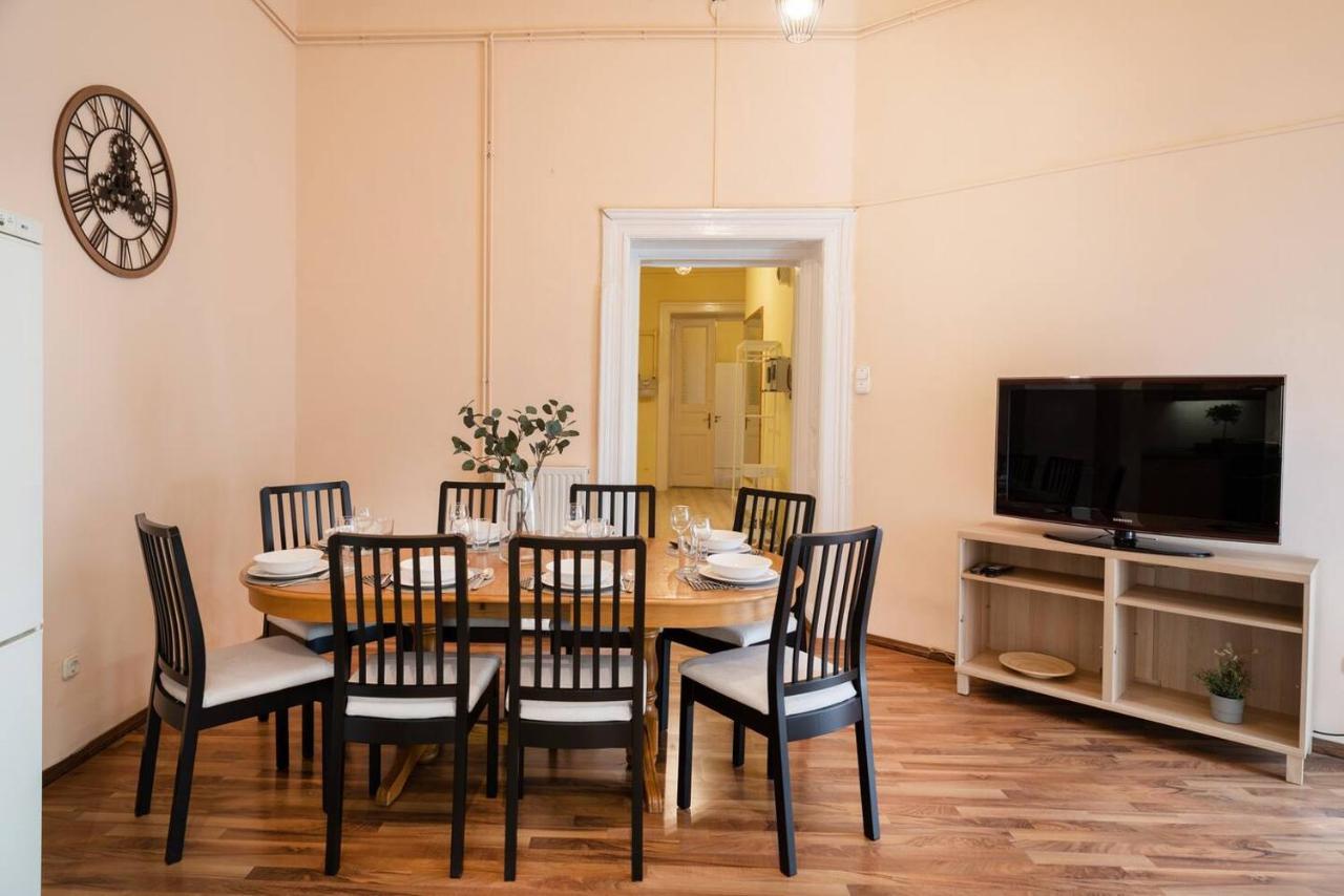 Central And Large Ac Home Away From Home Budapeszt Zewnętrze zdjęcie
