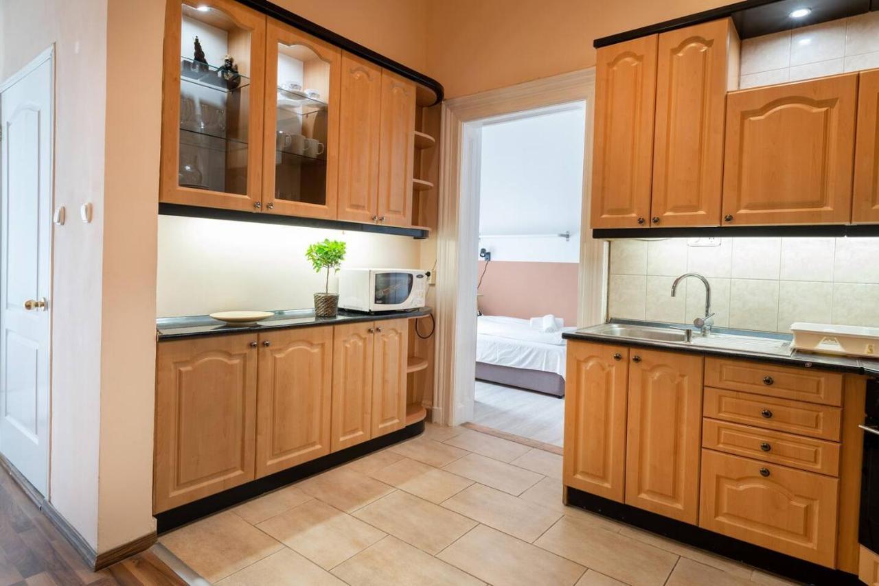 Central And Large Ac Home Away From Home Budapeszt Zewnętrze zdjęcie